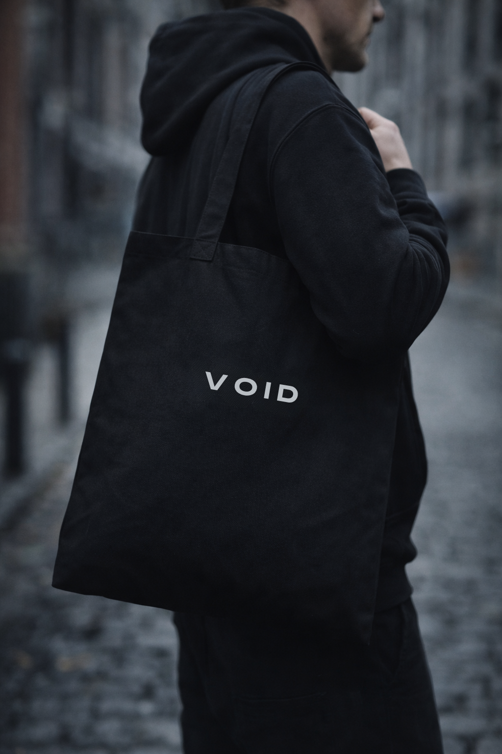 VOID Tote bag lifestyle